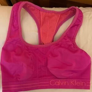 Calvin Klein Women's Pink Sports Bra